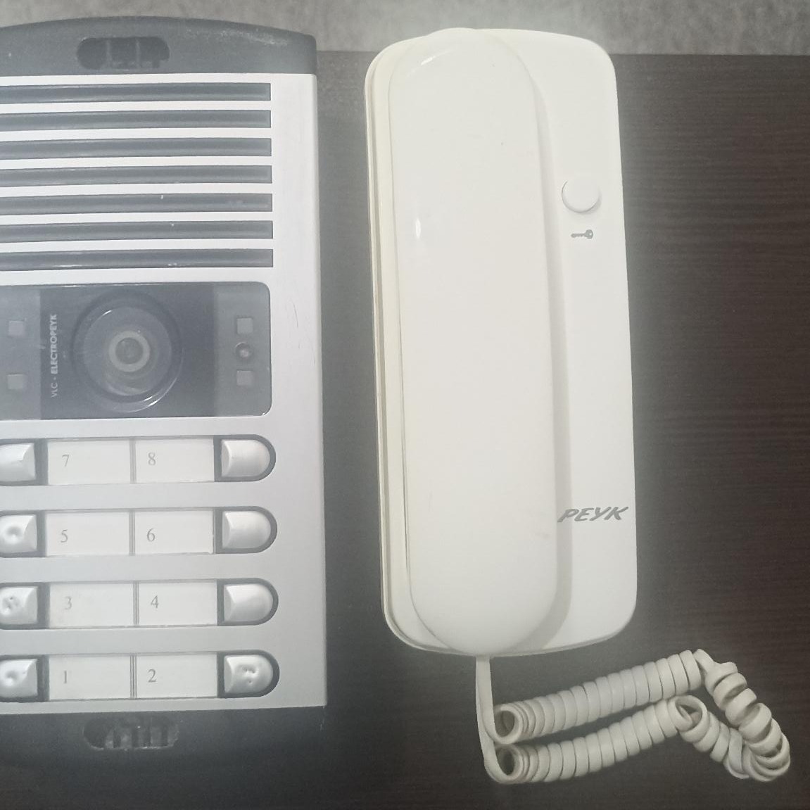 پنل آیفون تصویری 8 واحدی الکتروپیک