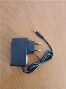 آداپتور