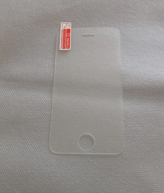 گلس شیشه ای آیفون 4