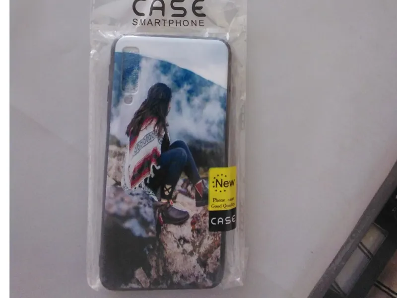 قاب طرح دار A750