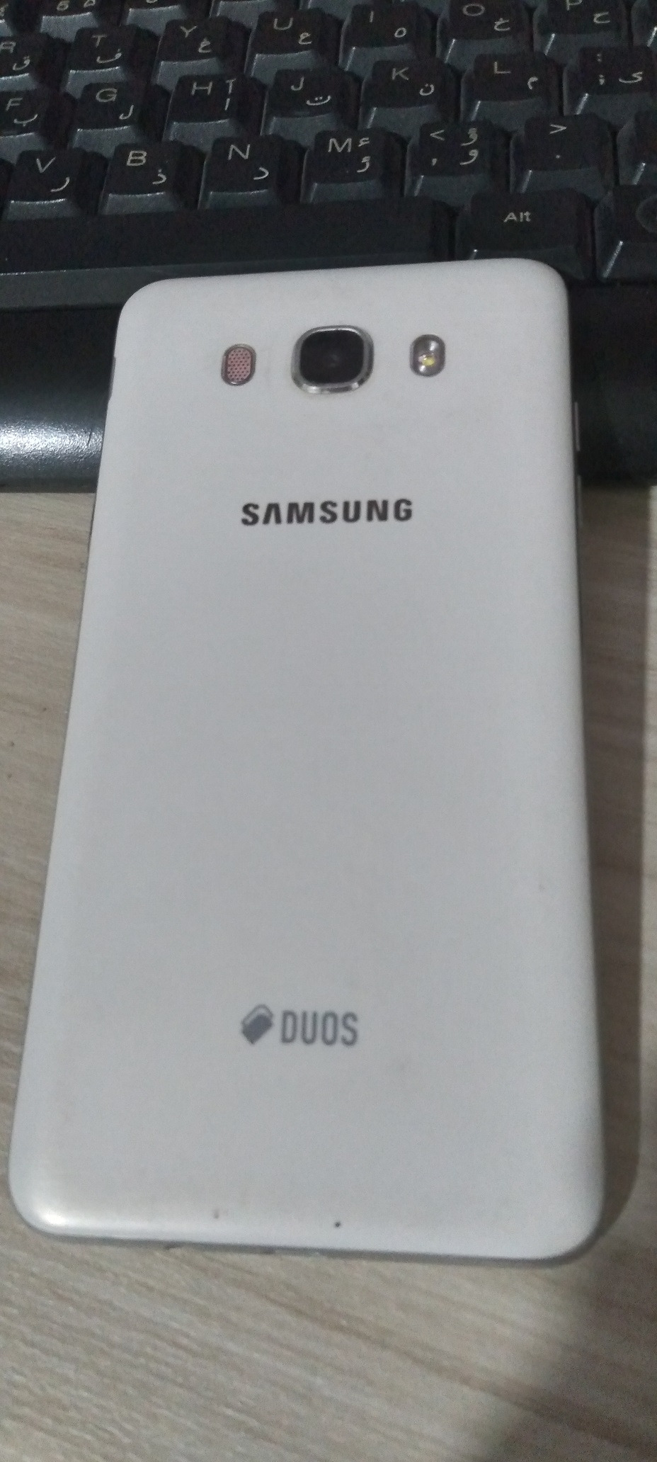 گوشی سامسونگ گلکسی j7 2016