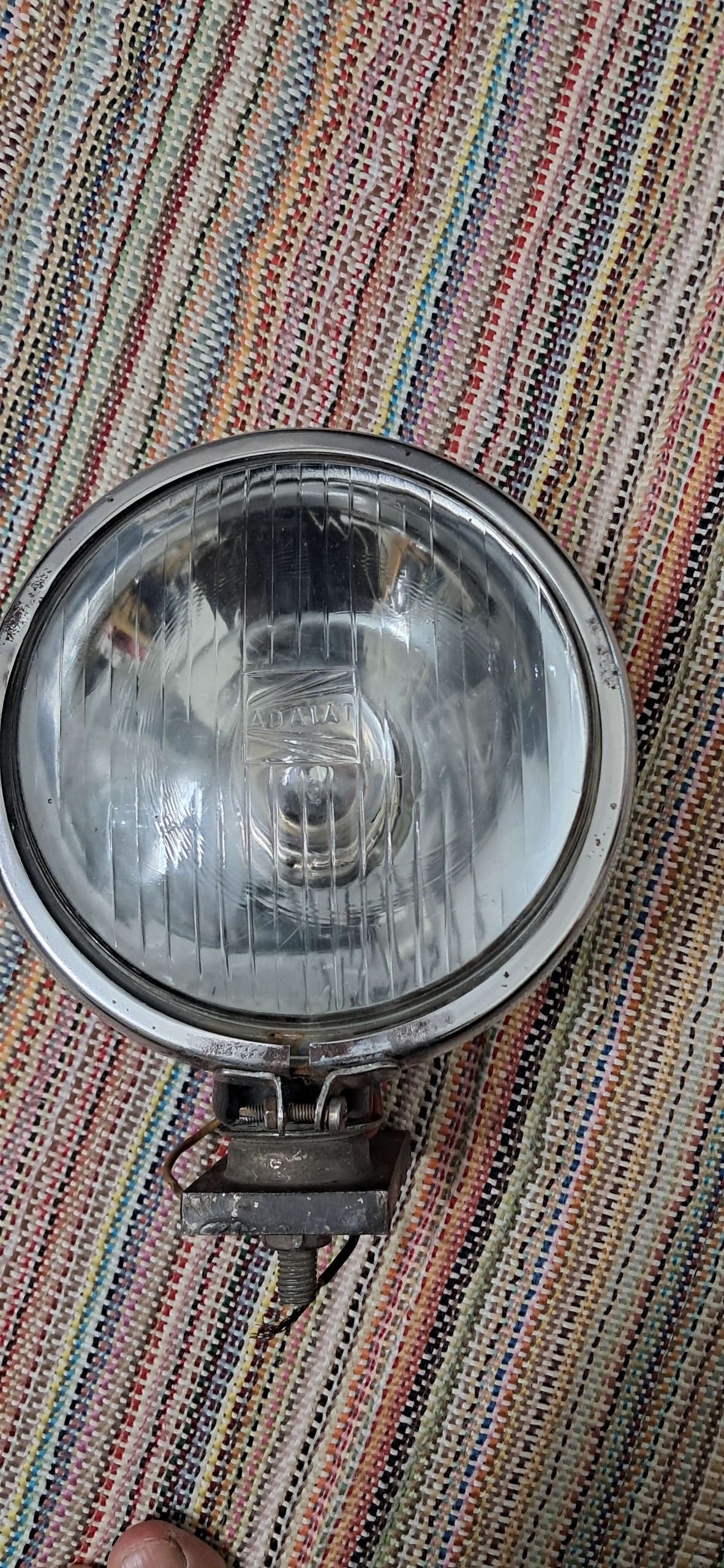 چراغ  قدیمی  ماشین