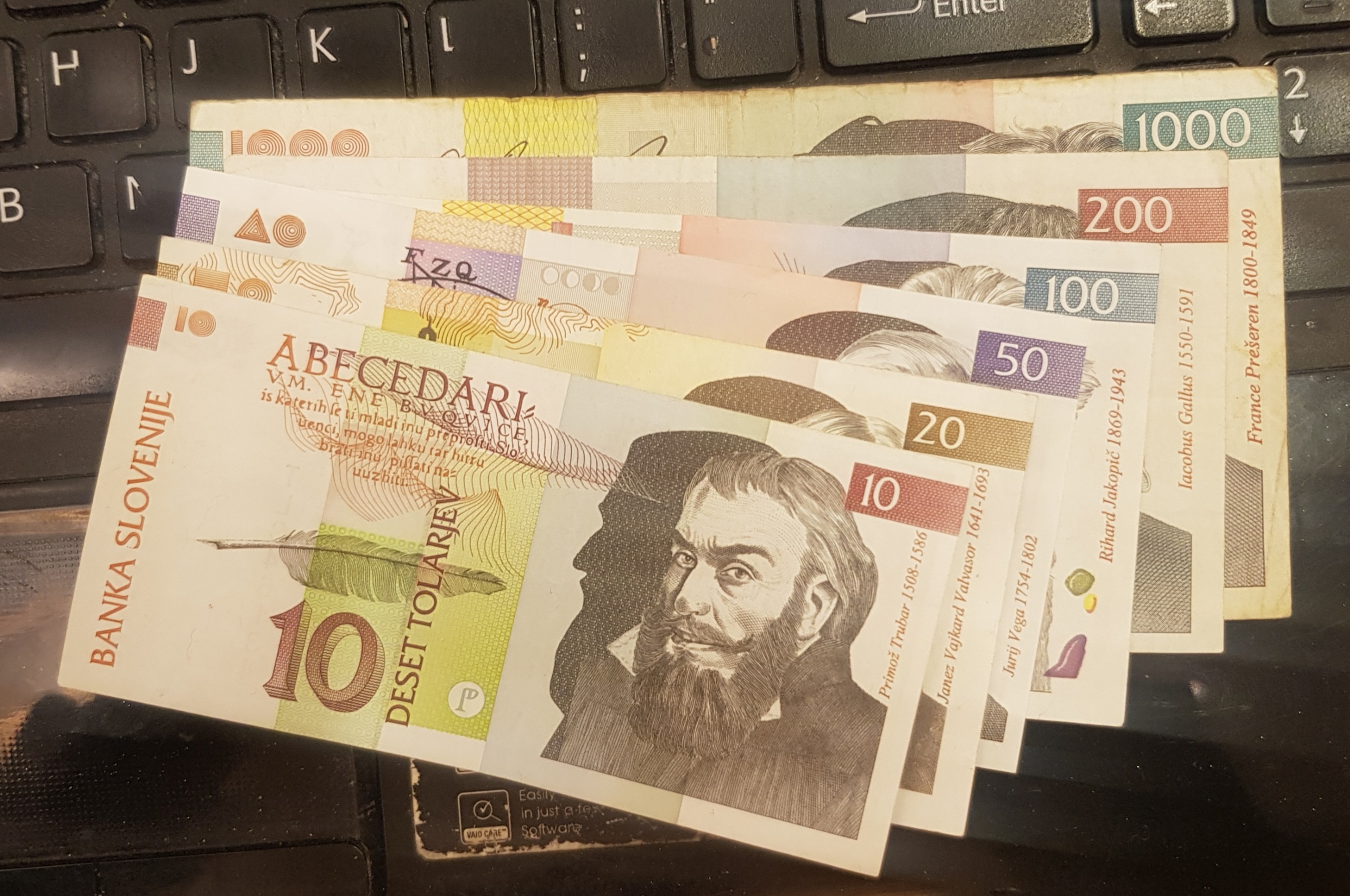 ست بسیار کمیاب و زیبای اسلوونی