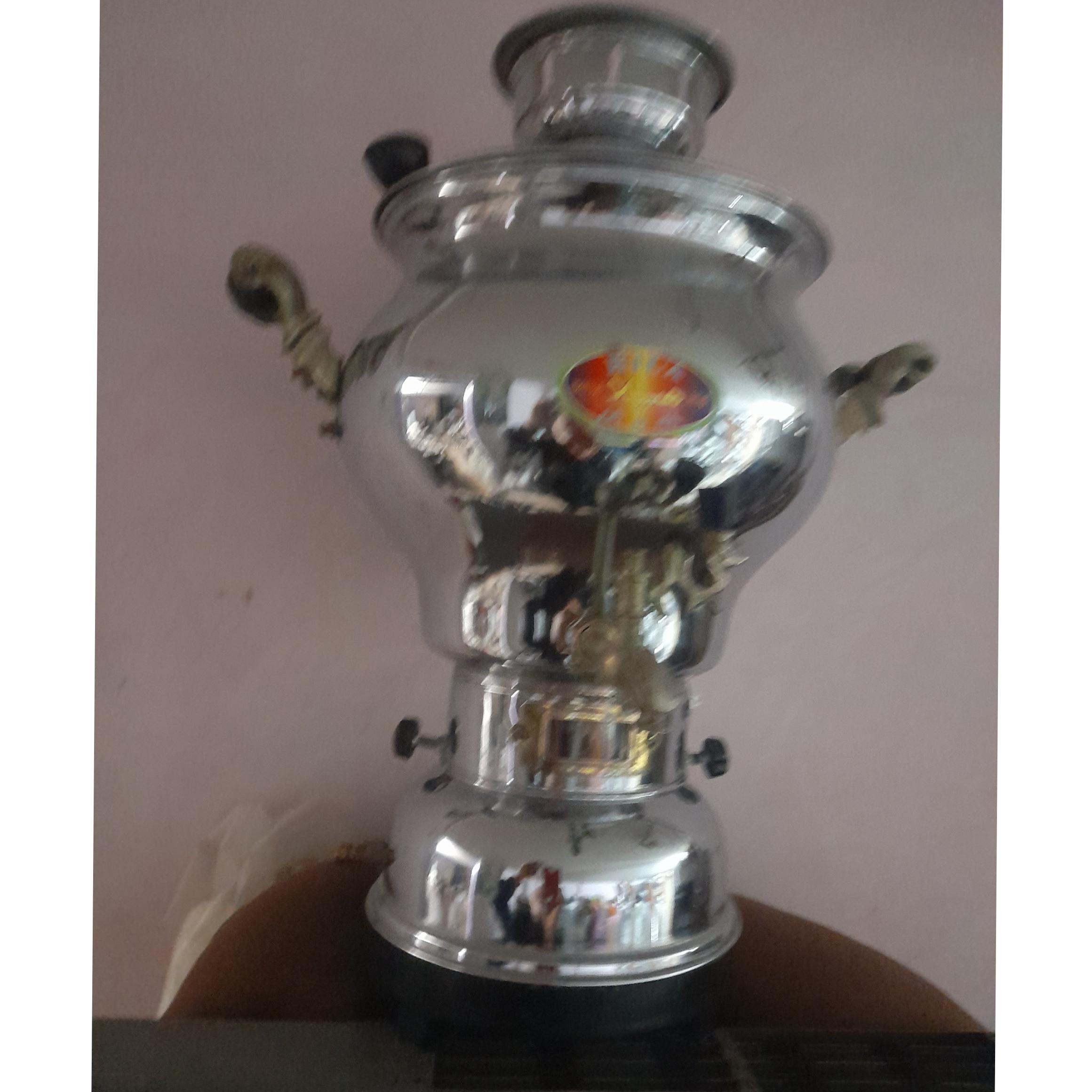 سماور گازی در حد نو .توضیحات لطفا