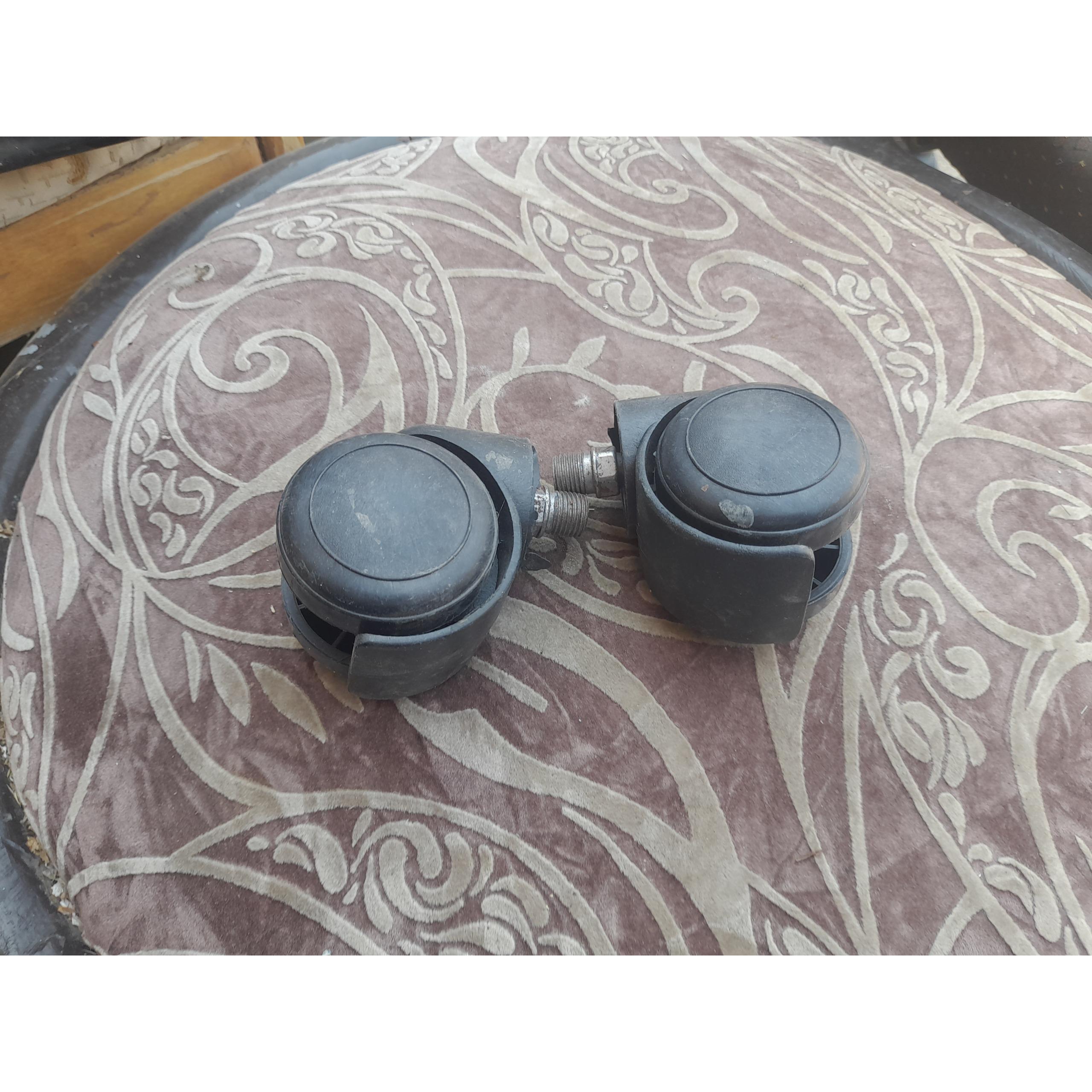 چرخ صندلی اداری