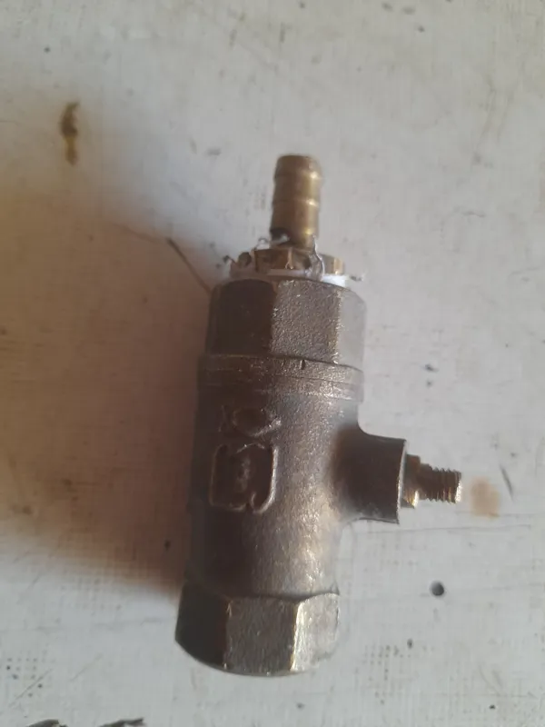 شیر برنجی گازی