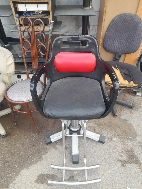 صندلی ارایشگاهی فایبر گلاس