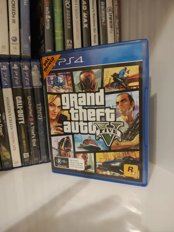 Gta V با نقشه در حد آک
