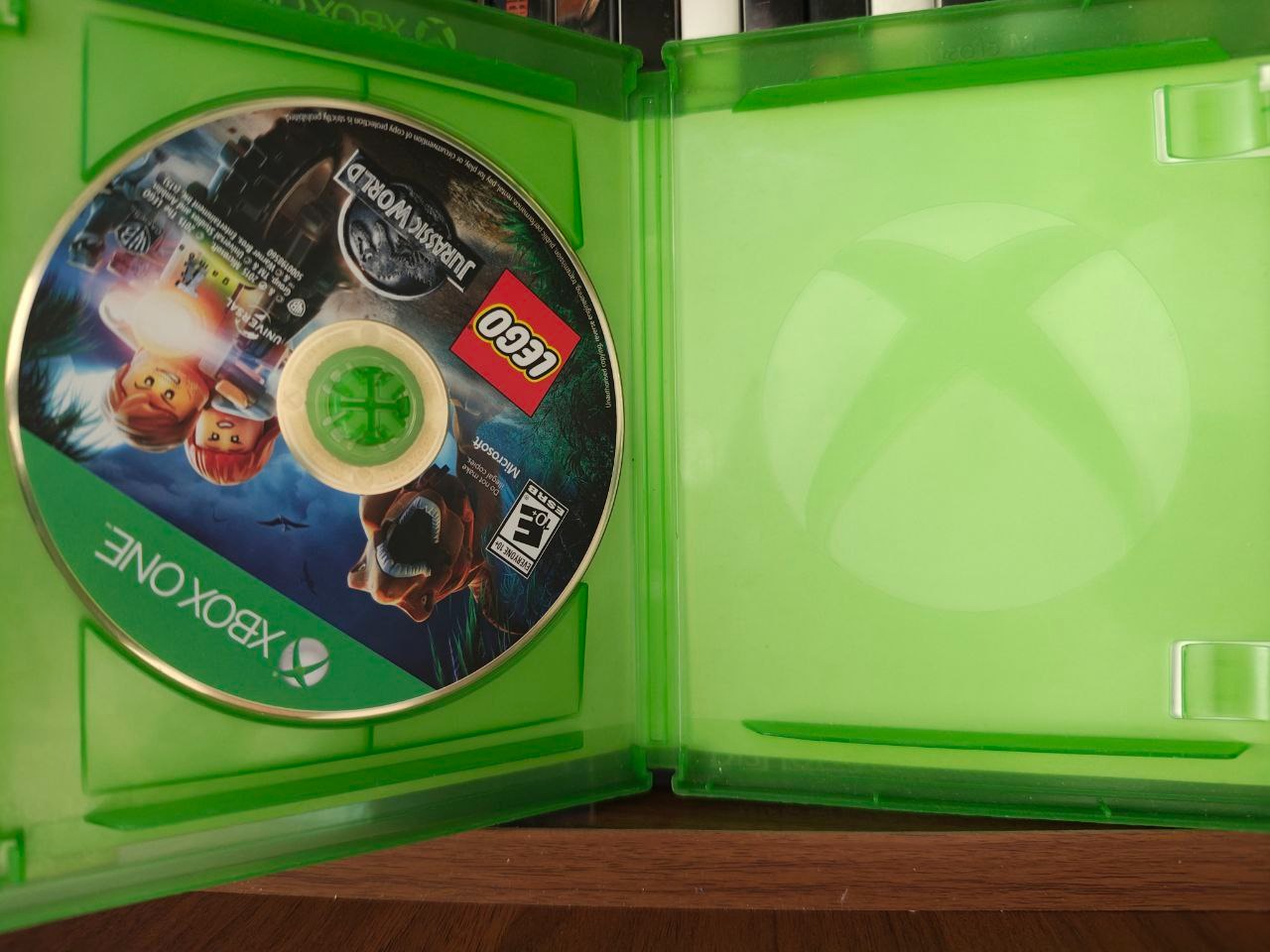 Lego Jurassic world در حد آک