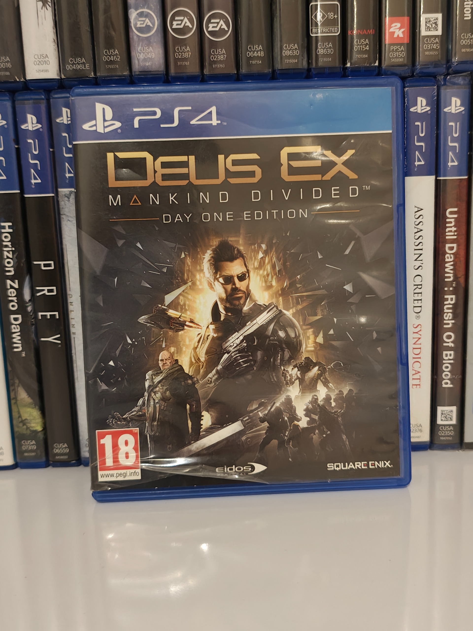 Deus Ex در حد آک