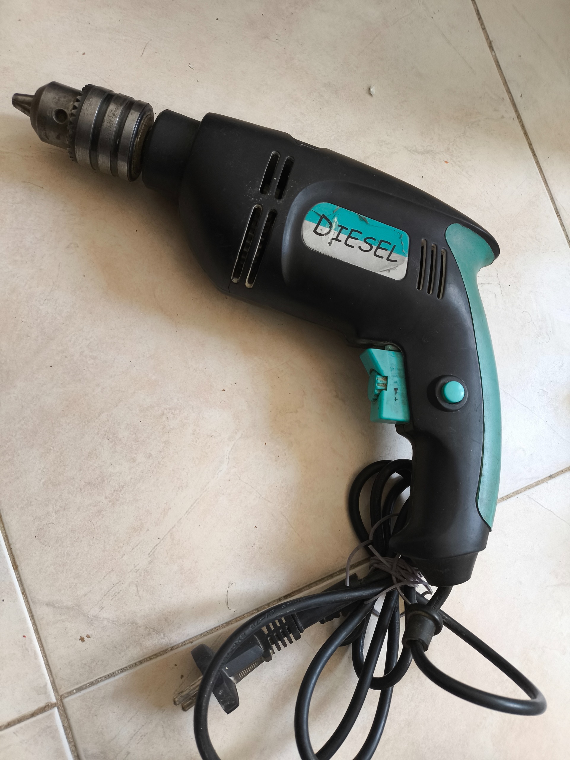 دریل 600 وات دیزل