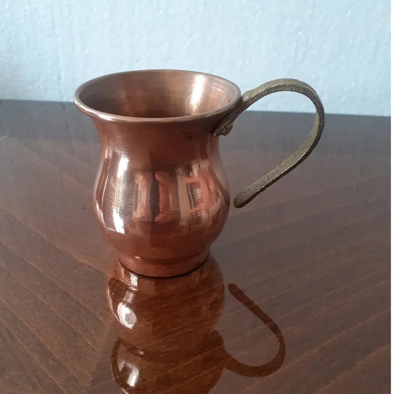 پارچ مسی کوچک