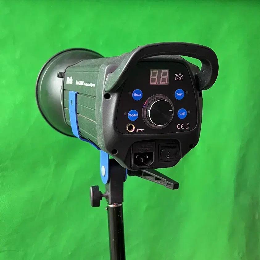 3تا فلاش mettle 300 آتلیه ای