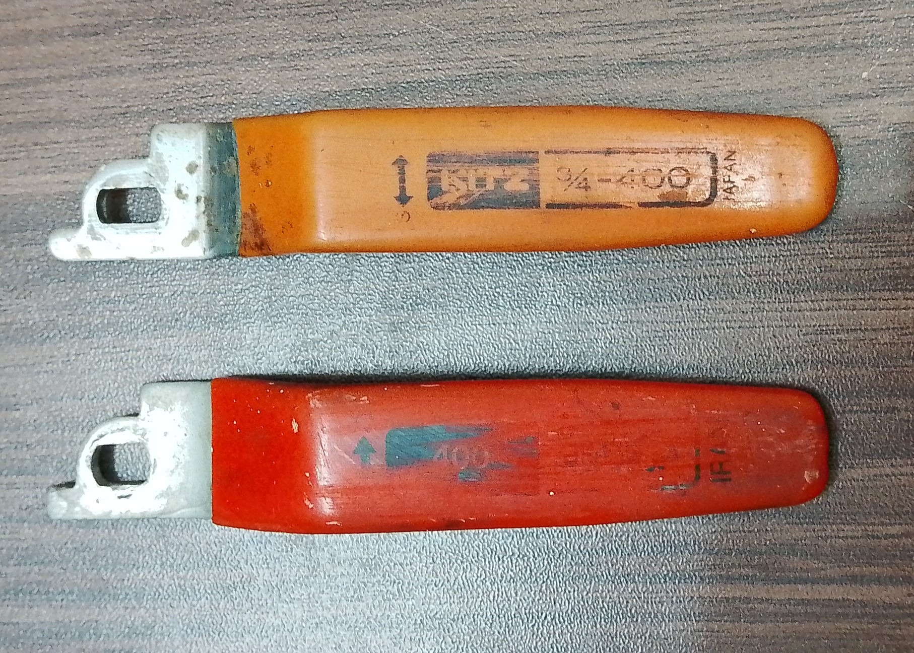 2عدددسته شیر گازی 1/2
