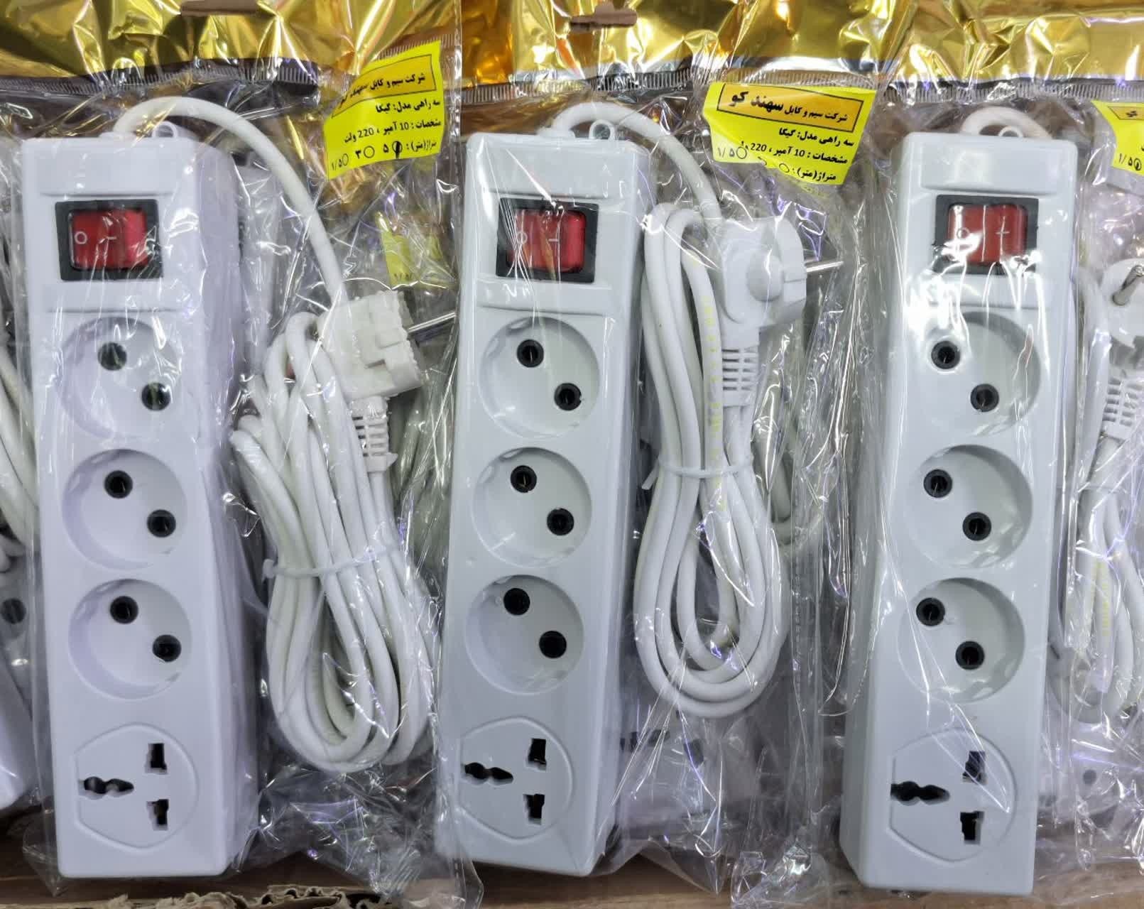 سیم سیار رابط برق 4خروجی کلیددارتبدیل 3به 2 دار