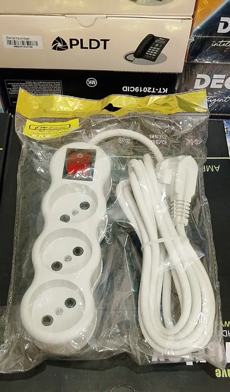 سیم سیار 3متری کلید دار 3خروجی