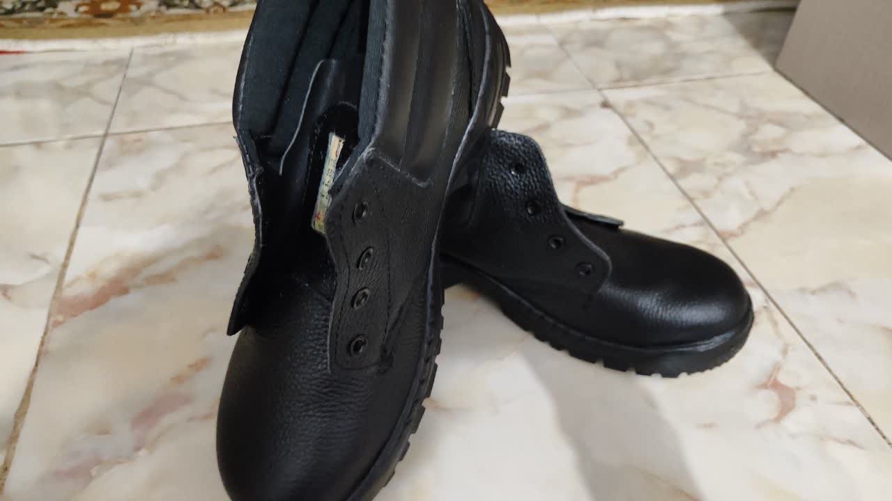 کفش ایمنی مردانه