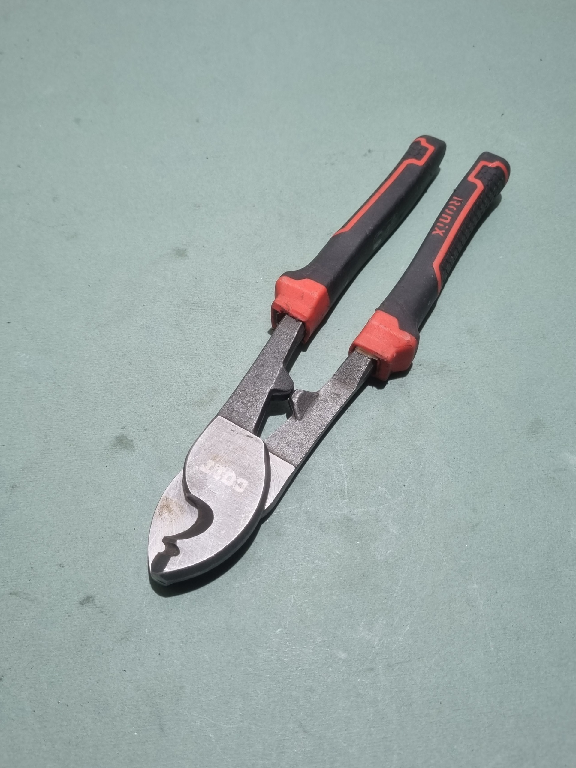 قیچی کابل یا کابل بر