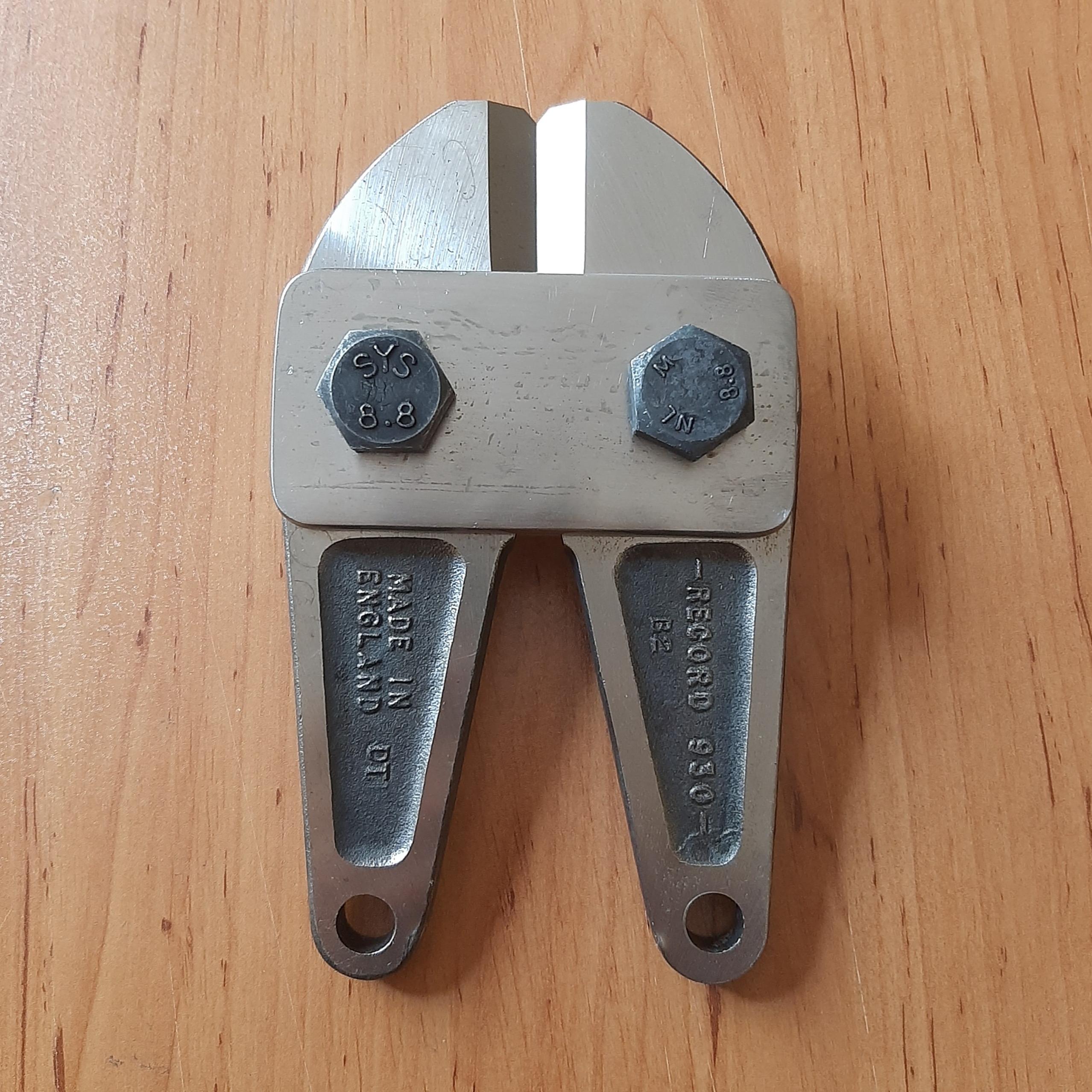 تیغه قیچی مفتول بر رکورد انگلیس