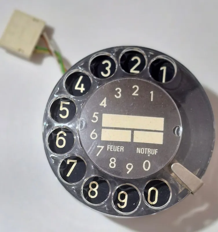 نمره گیر شماره گیر تلفن قدیمی ساخت آلمان عزیز