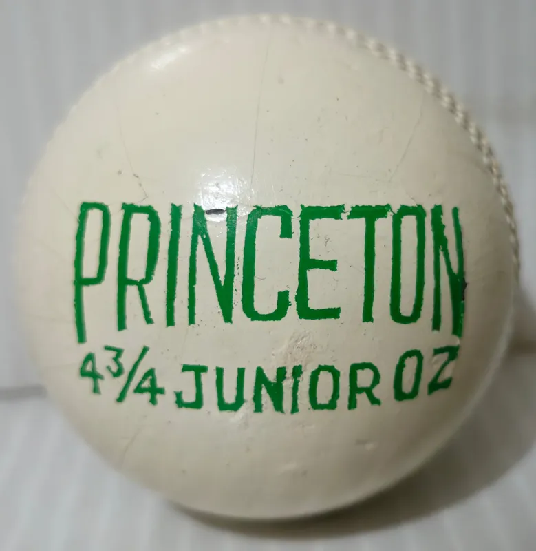 توپ کریکت JUNIOR PRINCETON ساخت هند دوره پهلوی