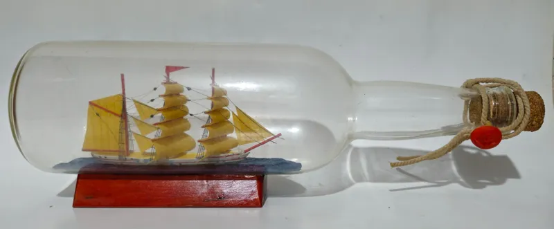 مجسمه ماکت دستساز کشتی بطری اروپایی دوره پهلوی