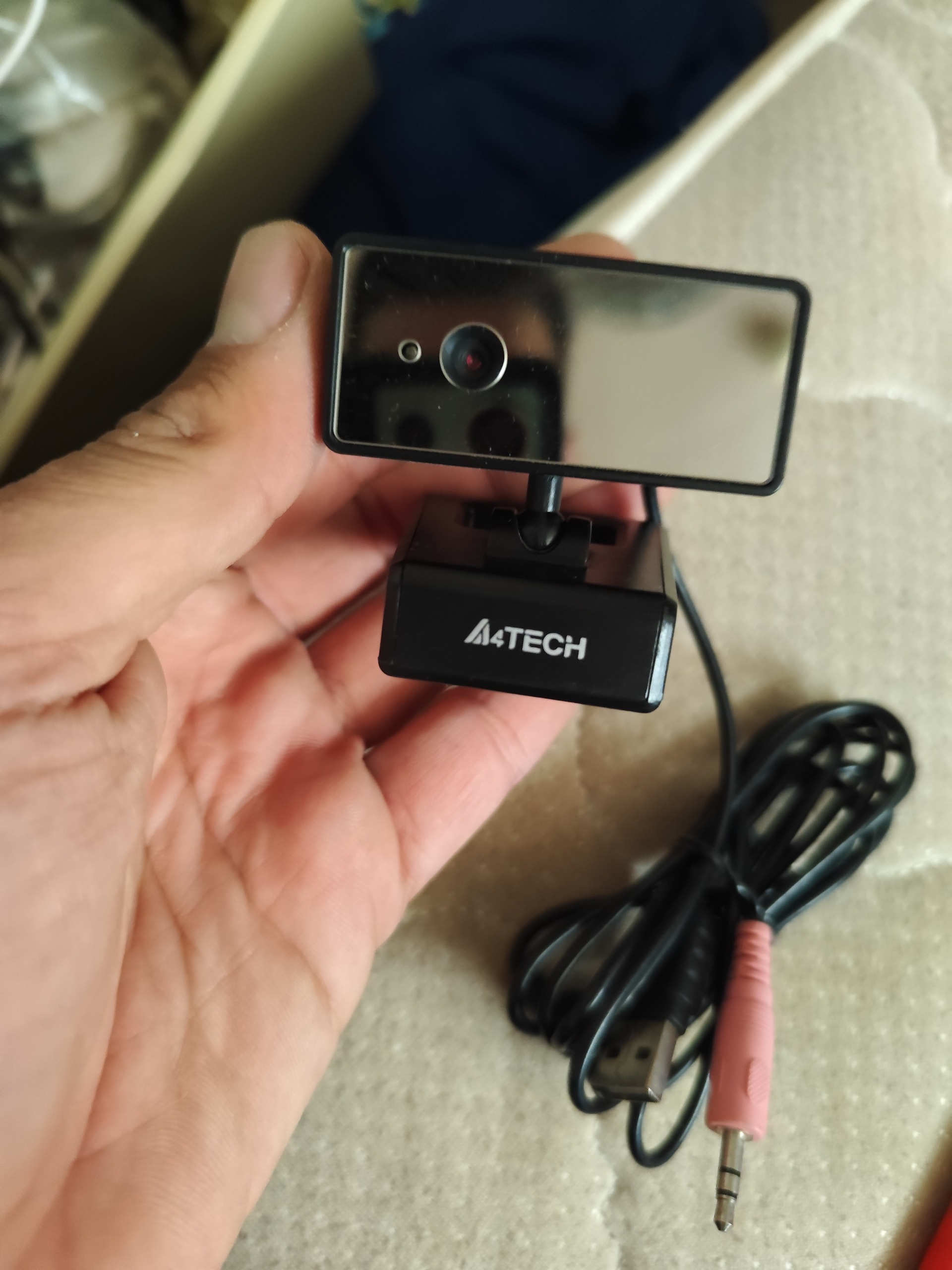 2 عدد وب کم A4Tech