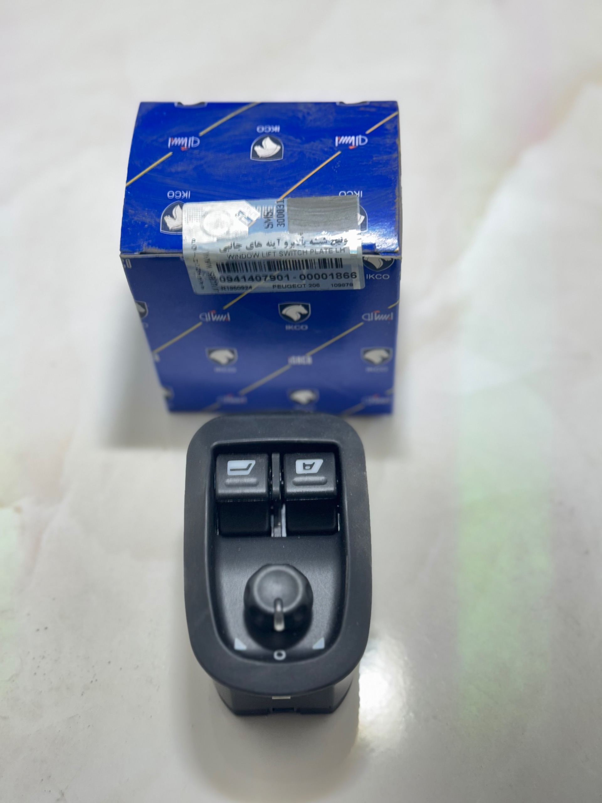 کلید شیشه بالابر و آیینه ایساکو 206-207