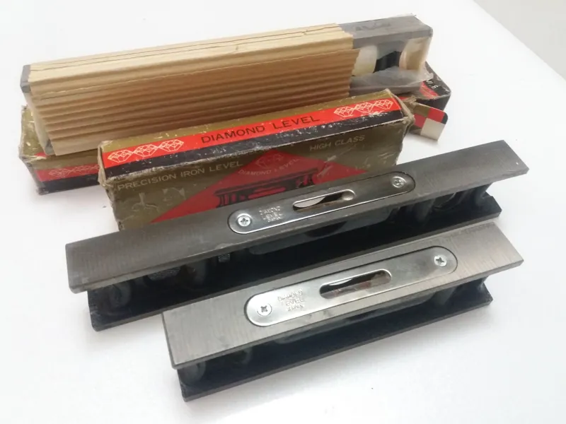 تراز ژاپنی آکبند 15سانت چدنی(ملاحظه توضیحات)