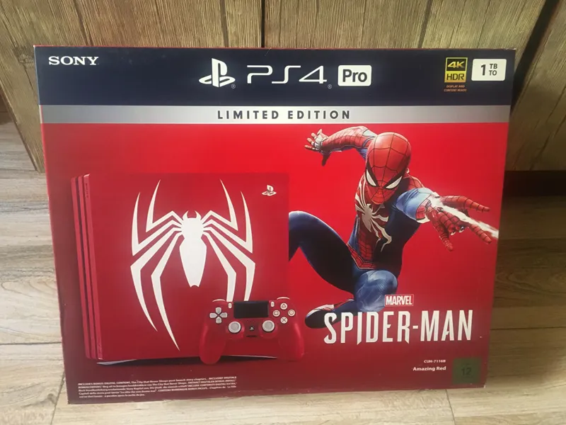 PS4 Pro Bundle Spiderman