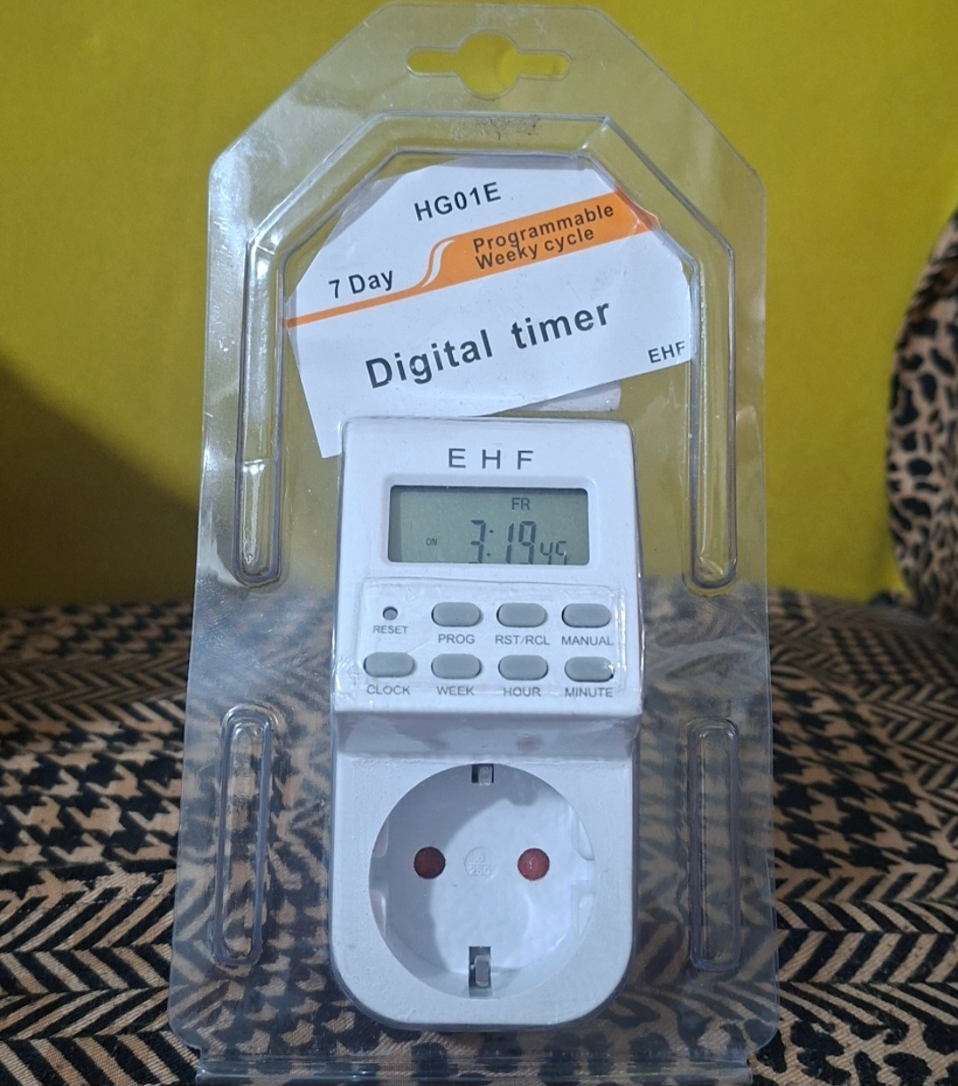 پریز تایمردار دیجیتال برند EHF مدل HG01E