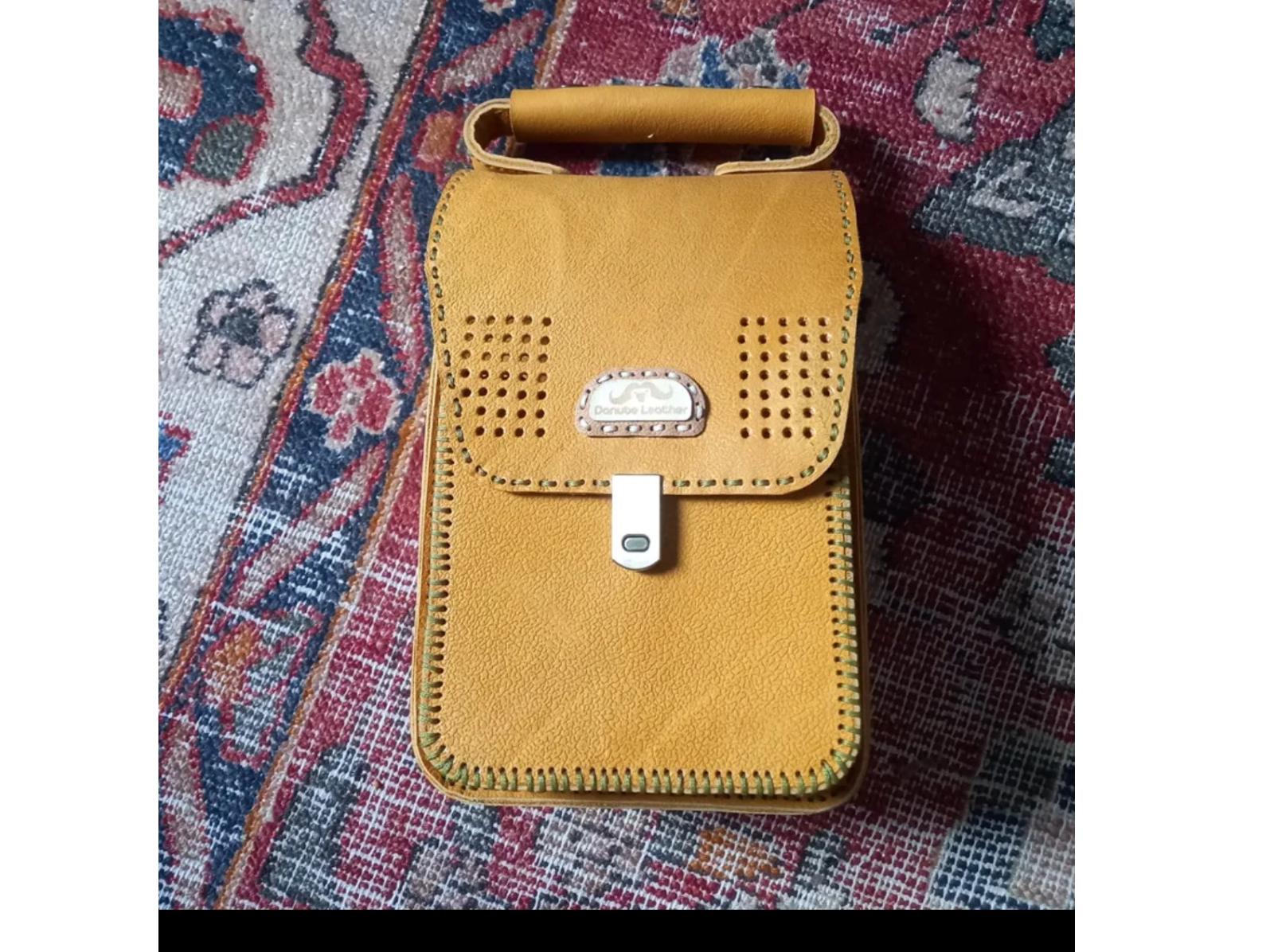 کیف دوشی چرم طبیعی گاوی کاردست 25در14سانت