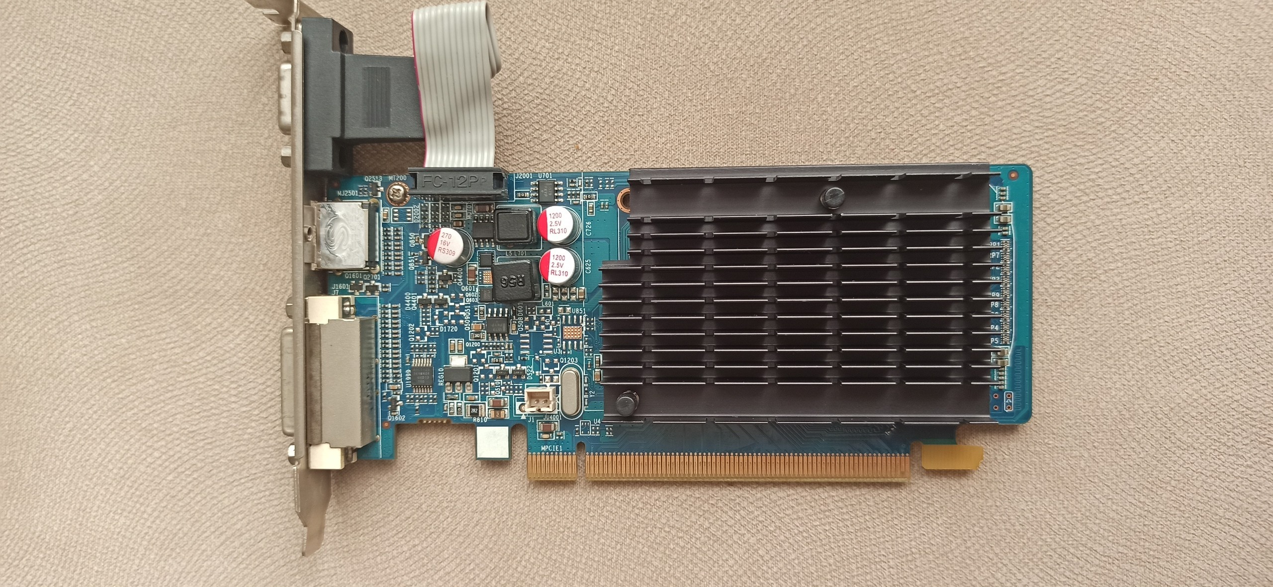 گرافیک یک گیگ  HD  5450  DDR3