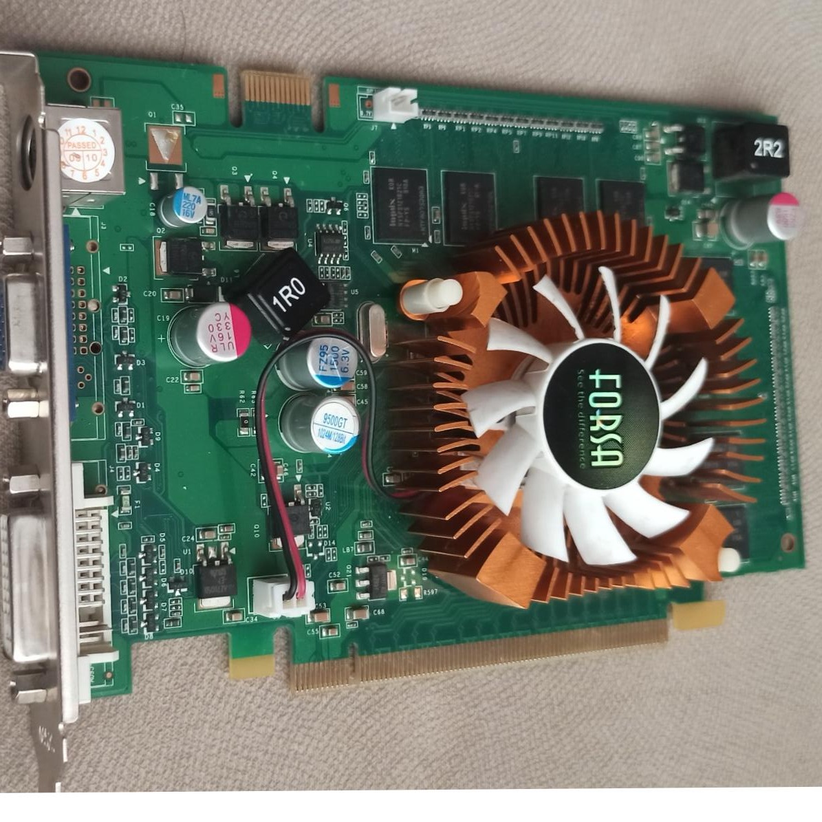 گرافیک یک گیگ G.F 9500GT برند FORSA