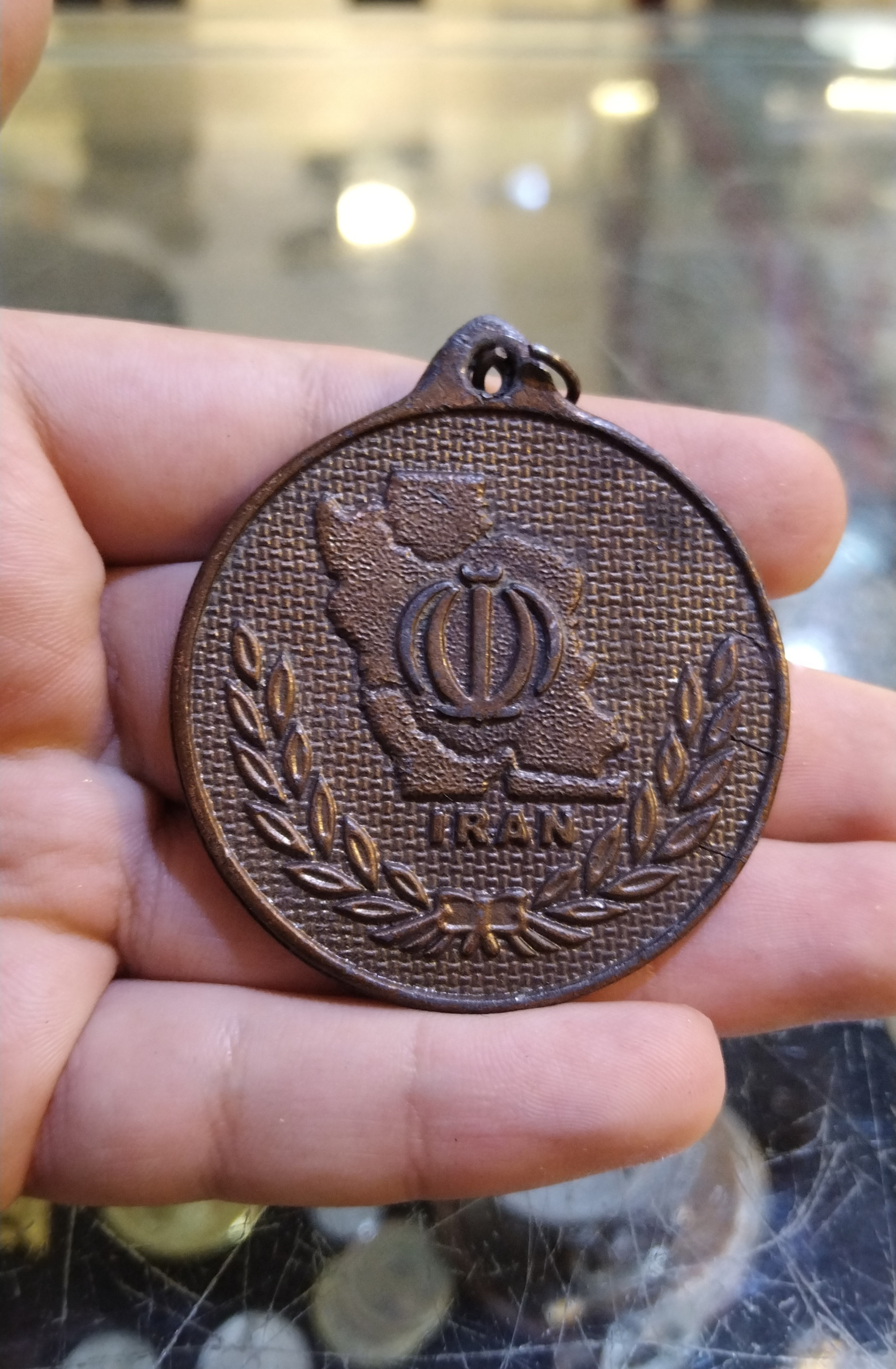 مدال قدیمی ورزشی