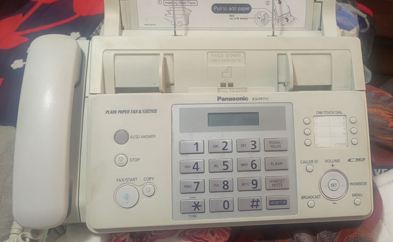 فکس پاناسونیک KX-FP711CX