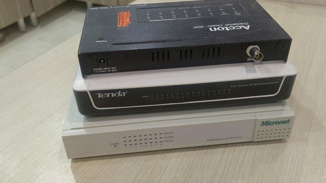 سه عدد سوییچ شبکه تست نشده