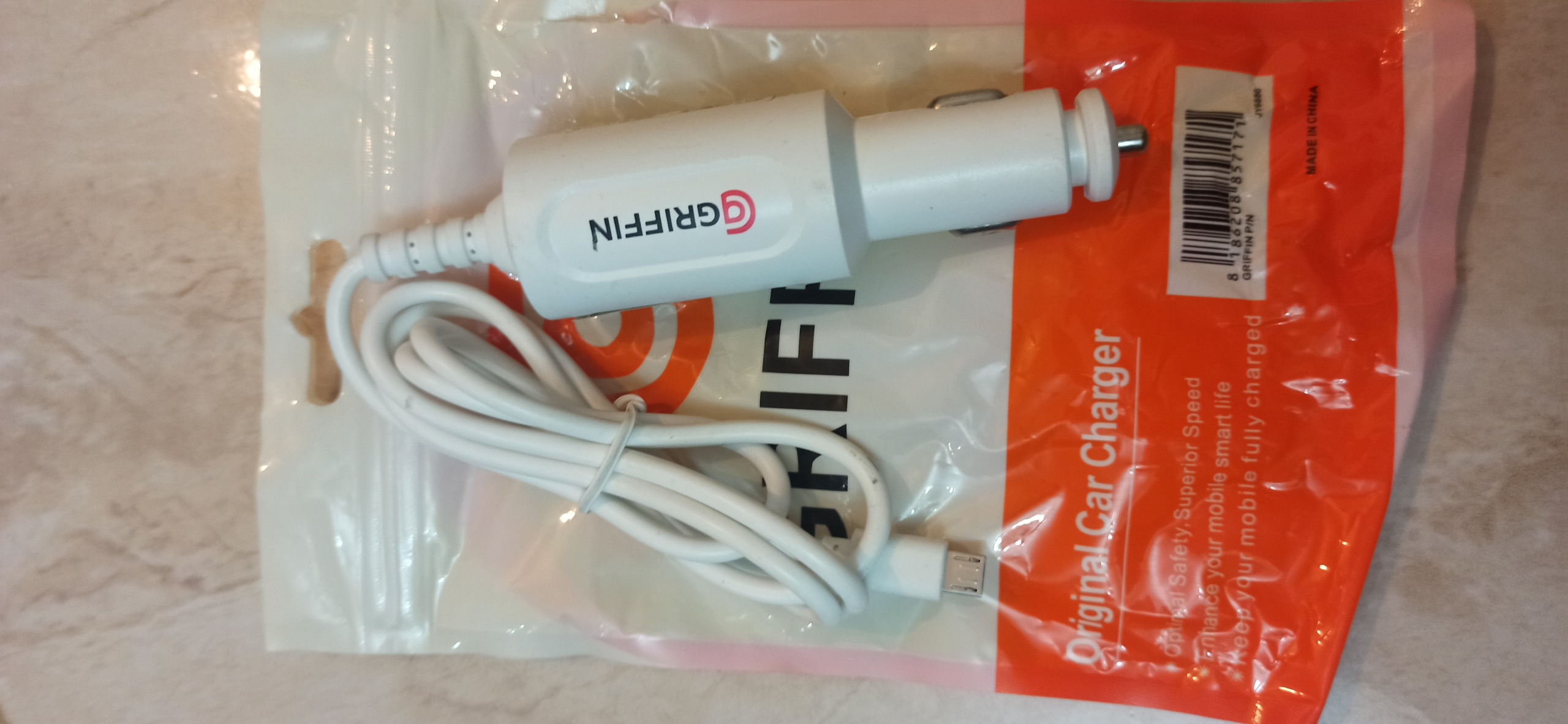 شارژر فندکی برند GRIFFIN