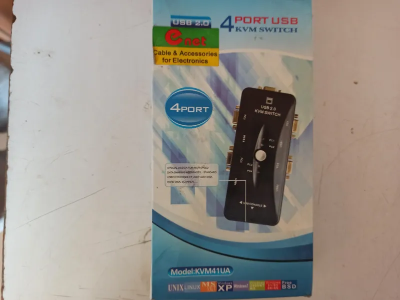 KVM SWITCH 4PORT USB