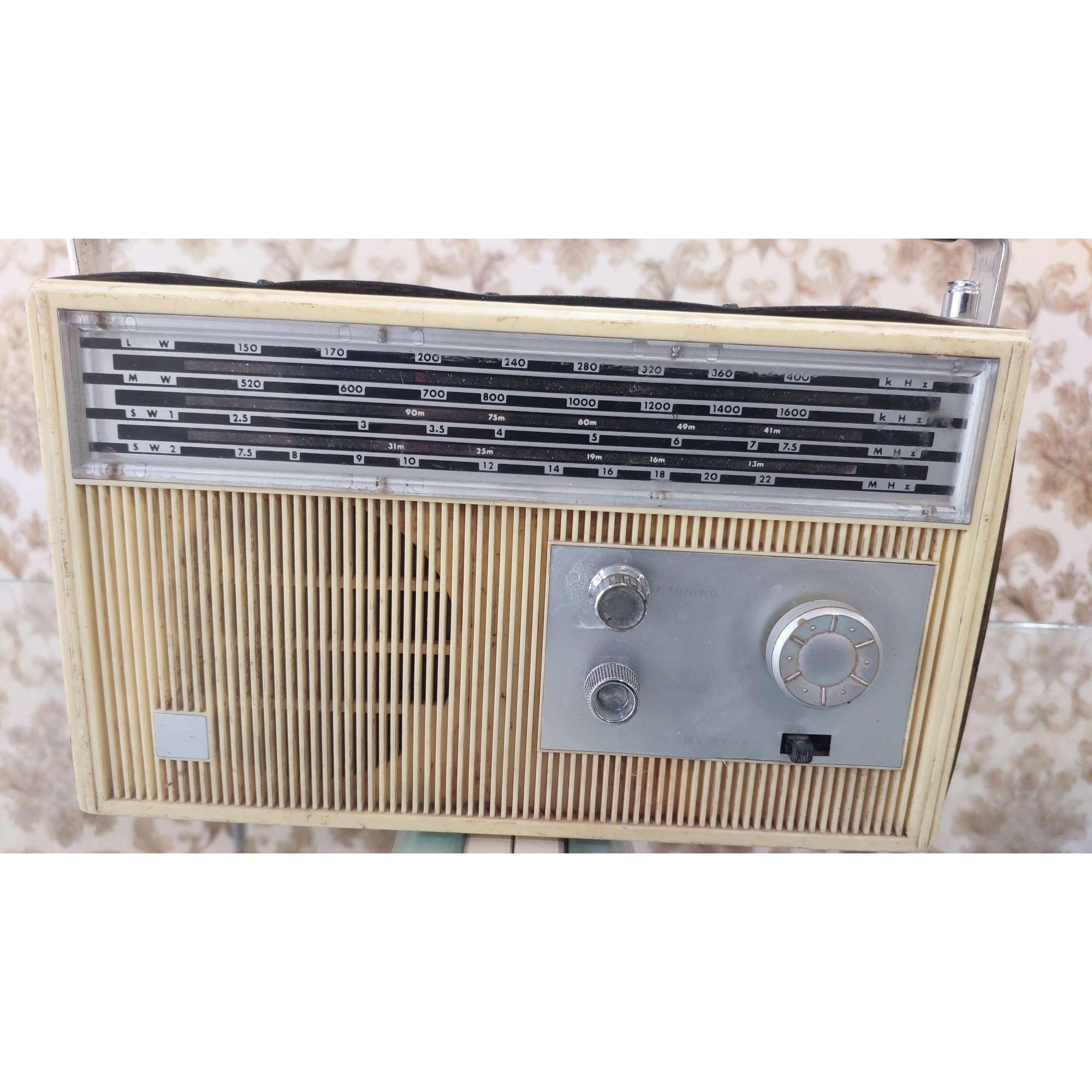 رادیو آنتیک و قدیمی توشیبا