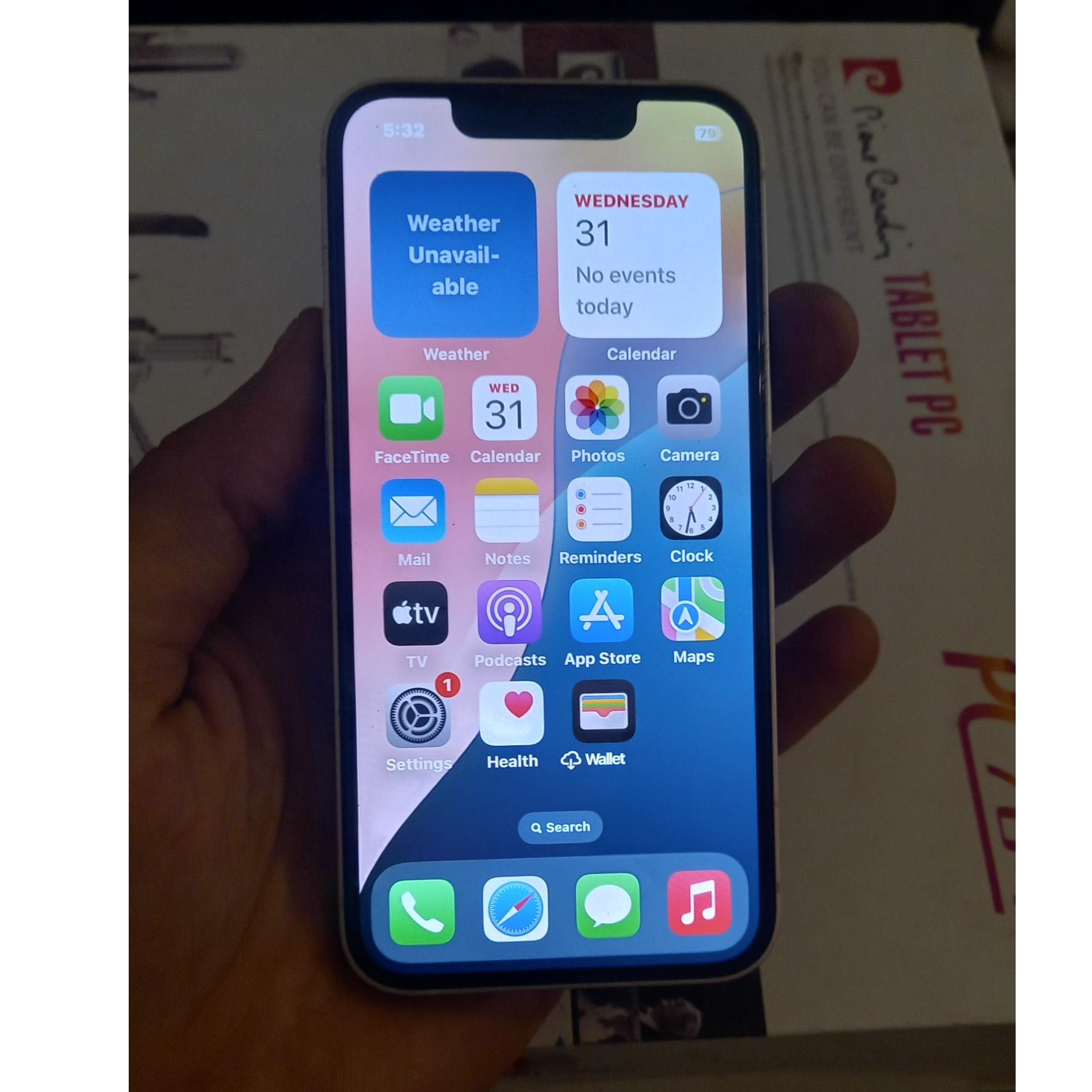iphone 13 مینی 128gدر حد آک