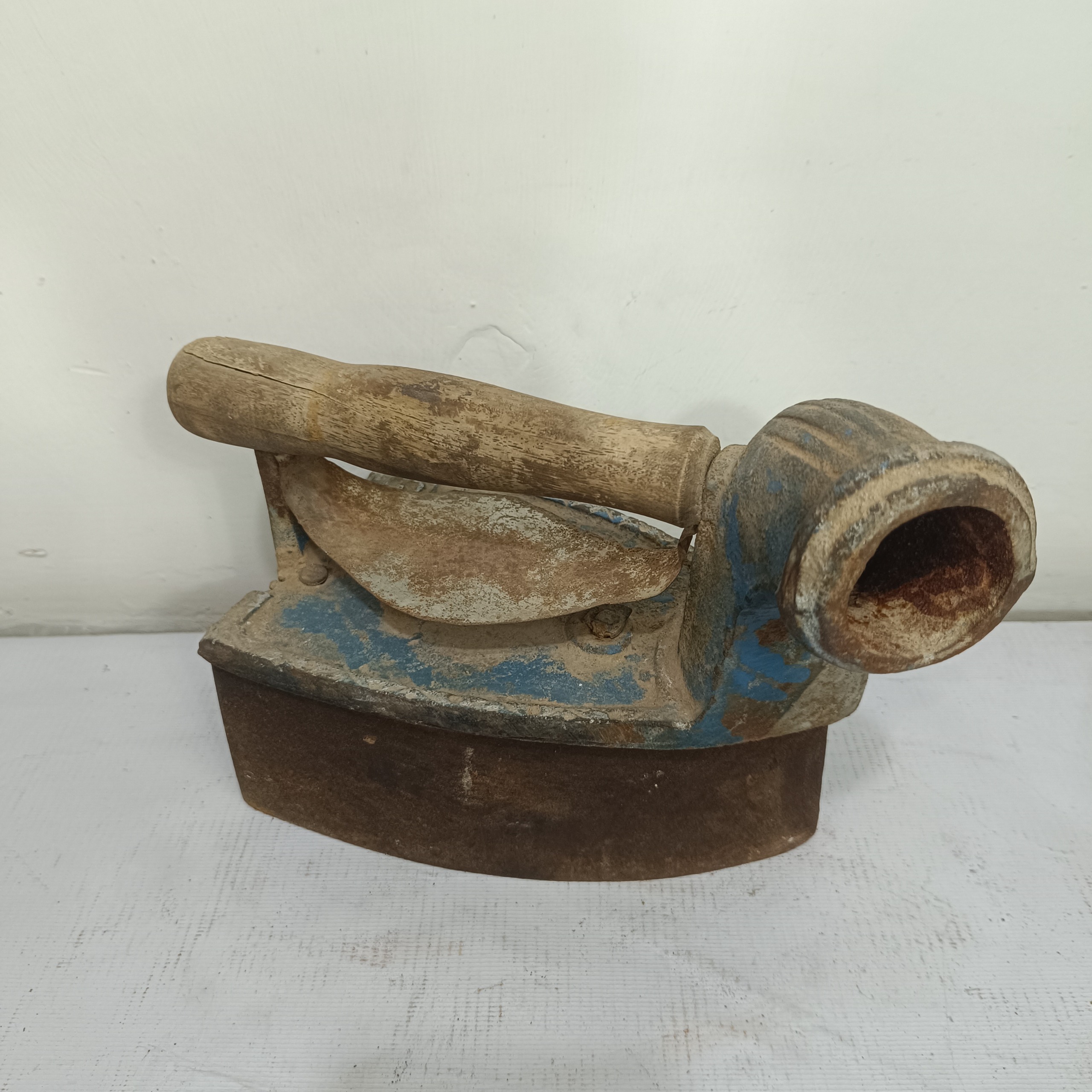 اتو ذغالی شیپوری