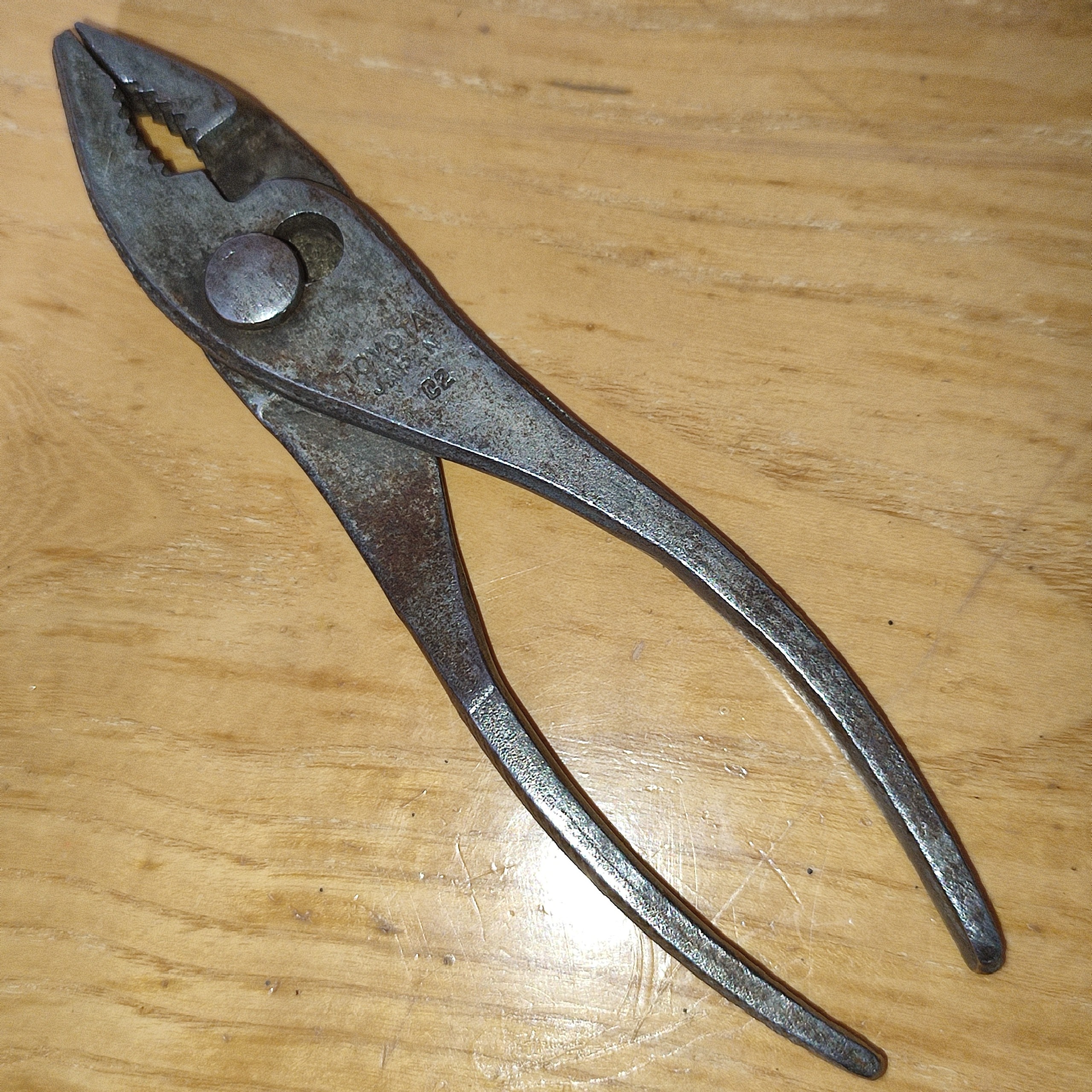 انبردست تویوتا ژاپن قدیمی