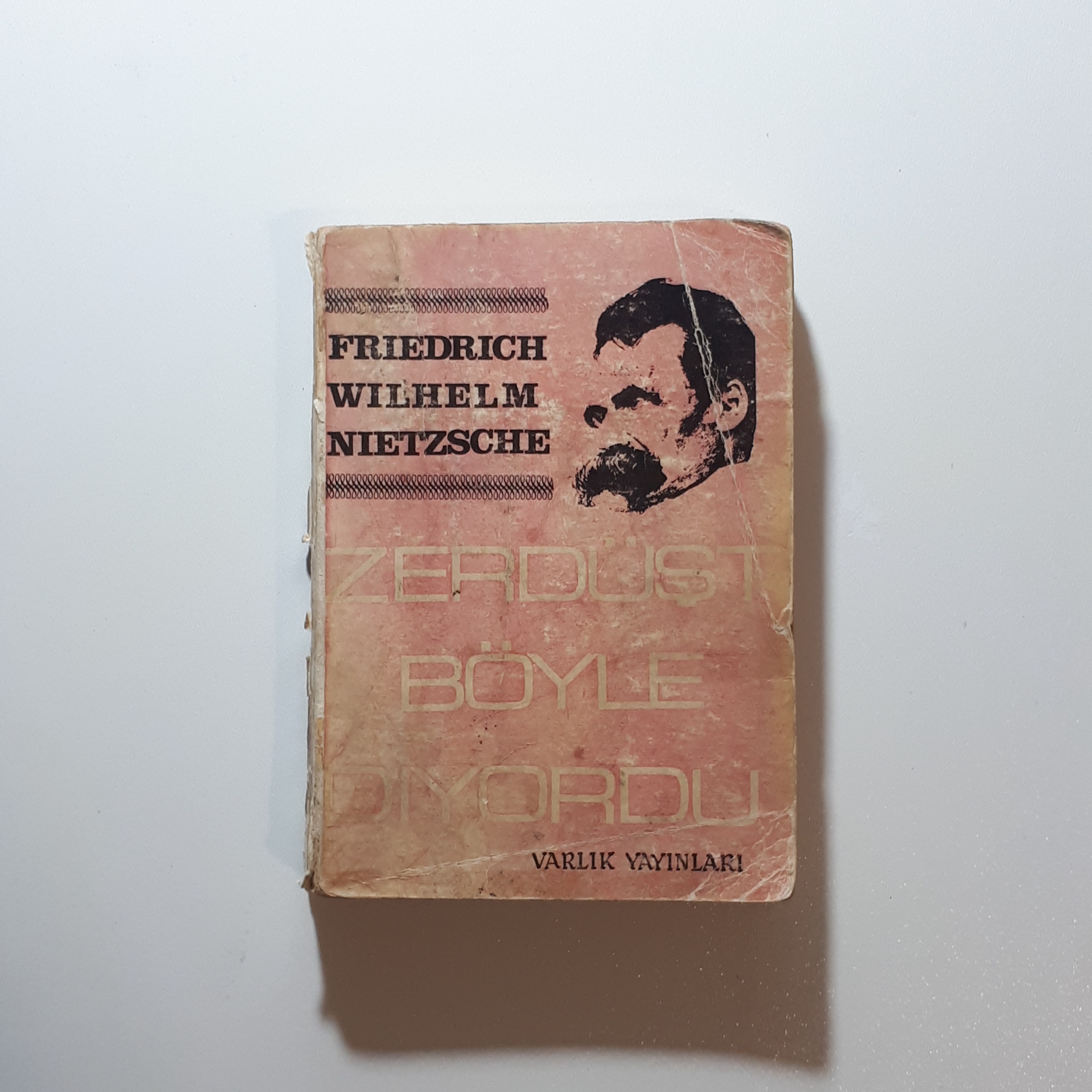 چنین گفت زرتشت، به زبان ترکی استانبولی