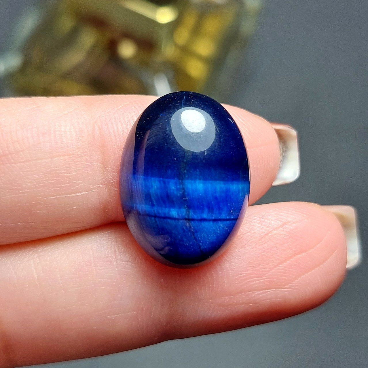 نگین سنگ چشم ببر معدنی m1031