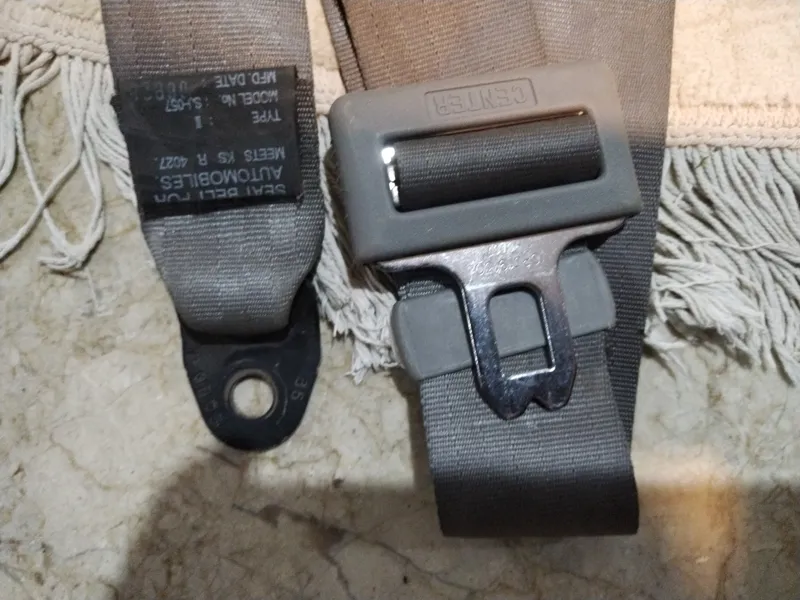 کمریند صندلی عقب ریو