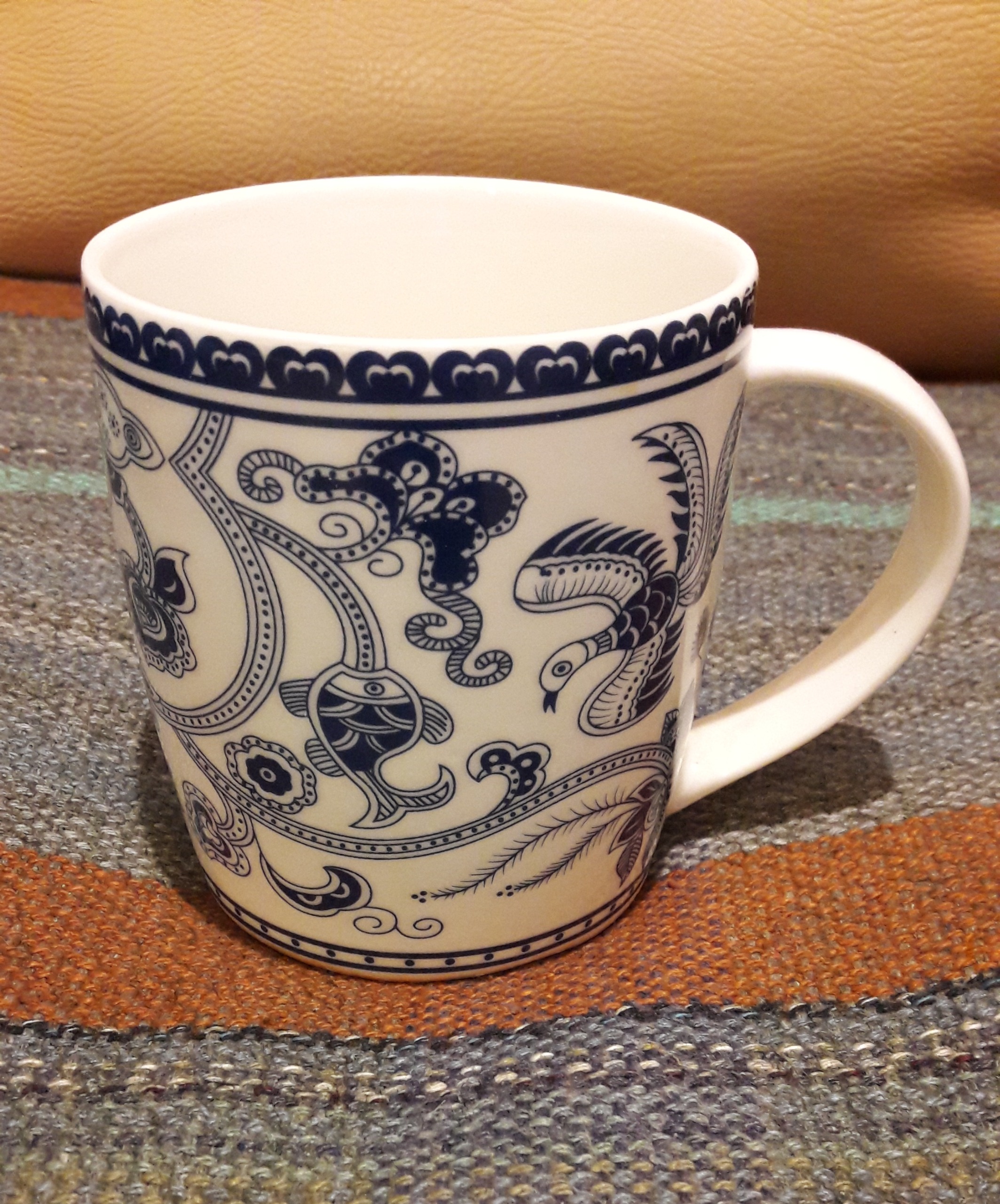 ماگ چینی دسته دار
