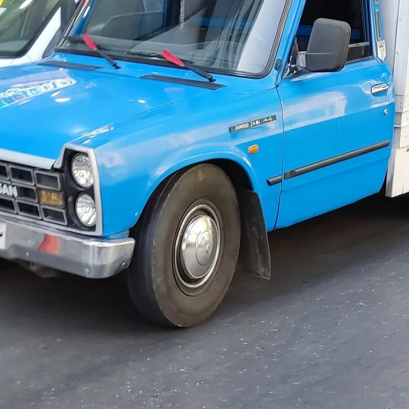 قالپاق فلزی نیسان وانت جنس فلزی استیل رنگ