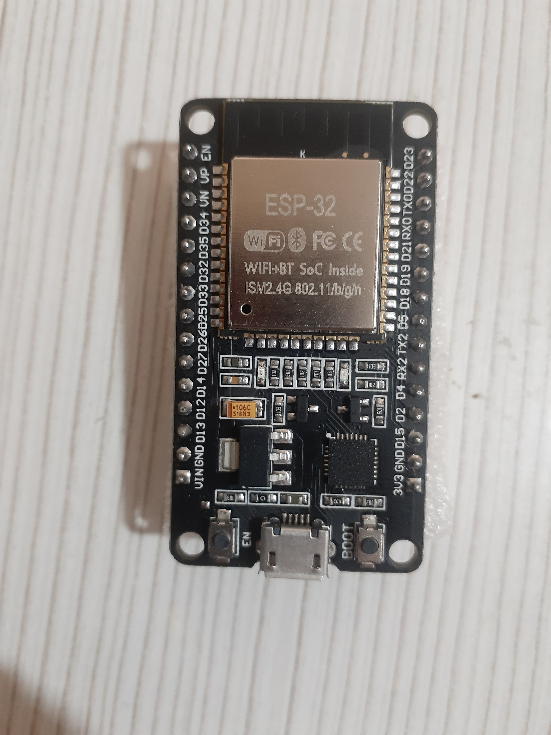ماژول برد توسعه Esp32 dvkit v1