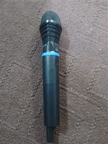 AKG